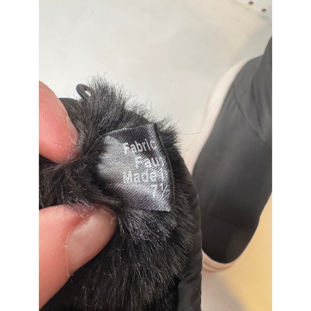 J Slides | Black Quilted Puffer Winter Snow Platform Boots, Faux Fur Lined 7.5 - Picture 6 of 8